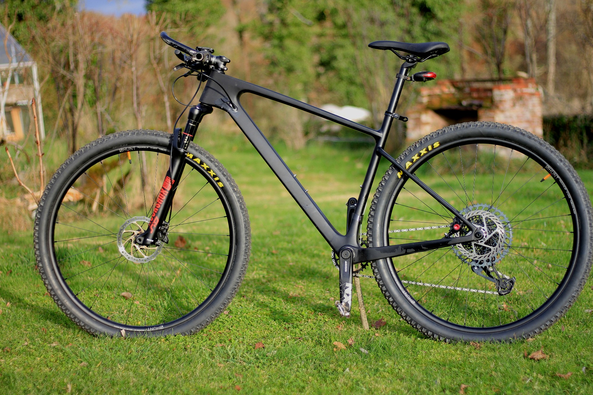 DCB XCE29 Santa Cruz Highball Style Endurance Carbon MTB