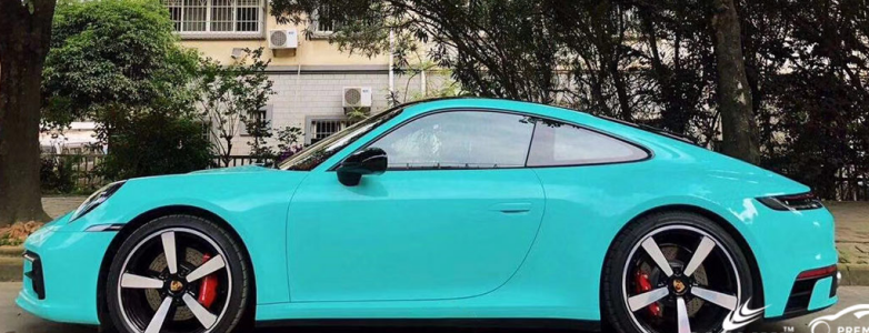 Super Gloss Crystal Tiffany Vinyl