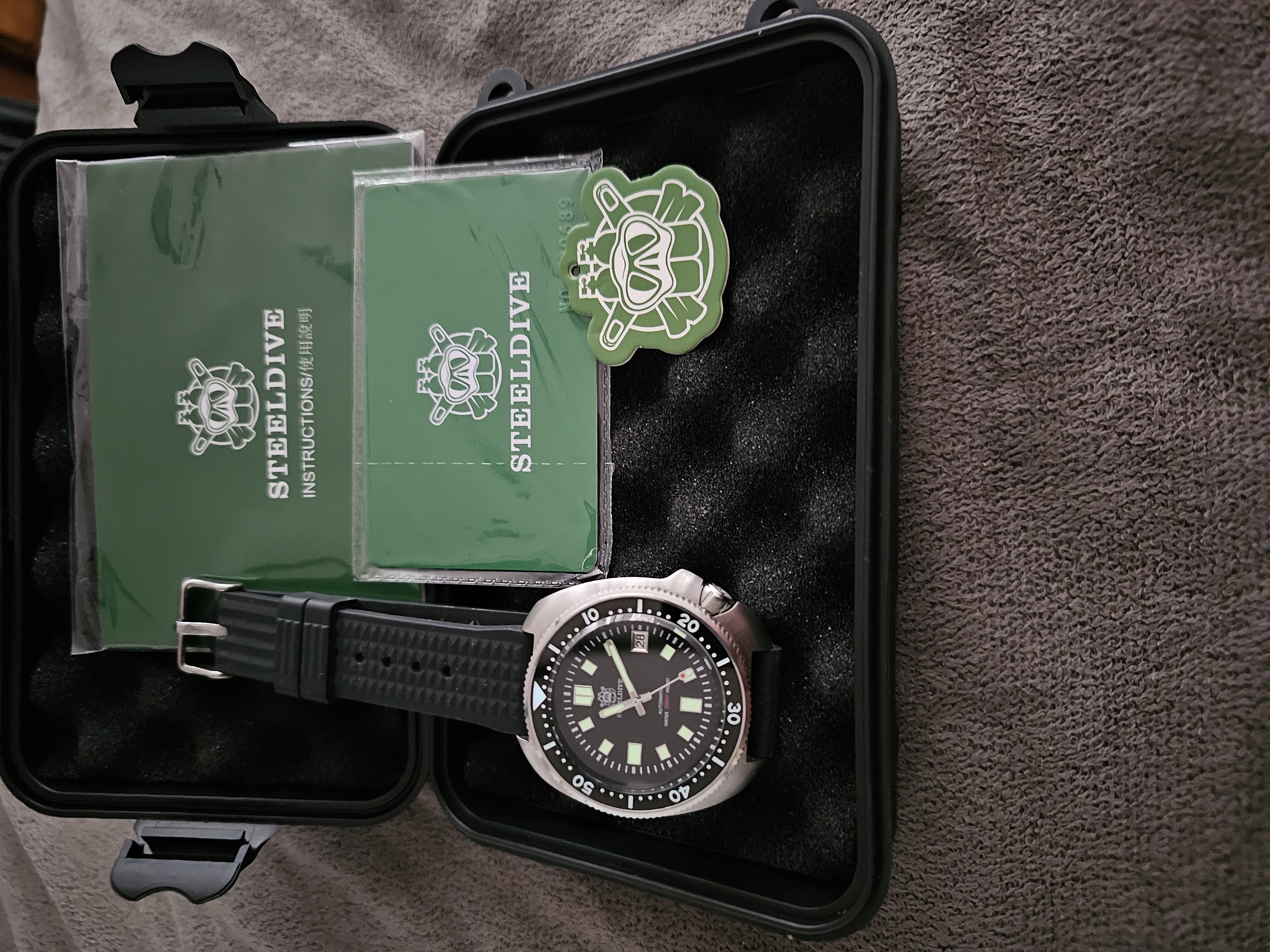 6105 Turtle Automatic Watch On Sale | Steeldive 200m Diver Watch 