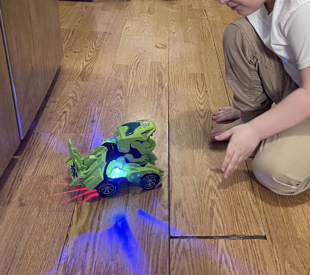 Early Christmas Sale - 49% OFF - LED DINOSAUR TRANSFORMATION CAR TOY