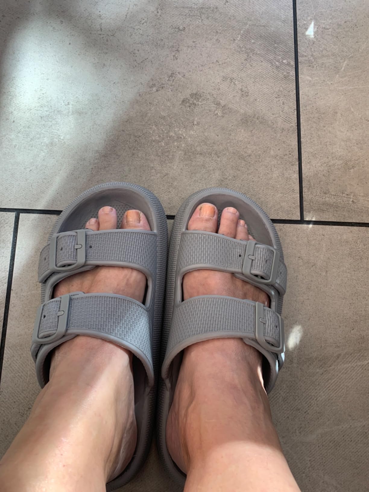 Comfy Heel Strap Cloud Slides Sandals – Brightside Boutique