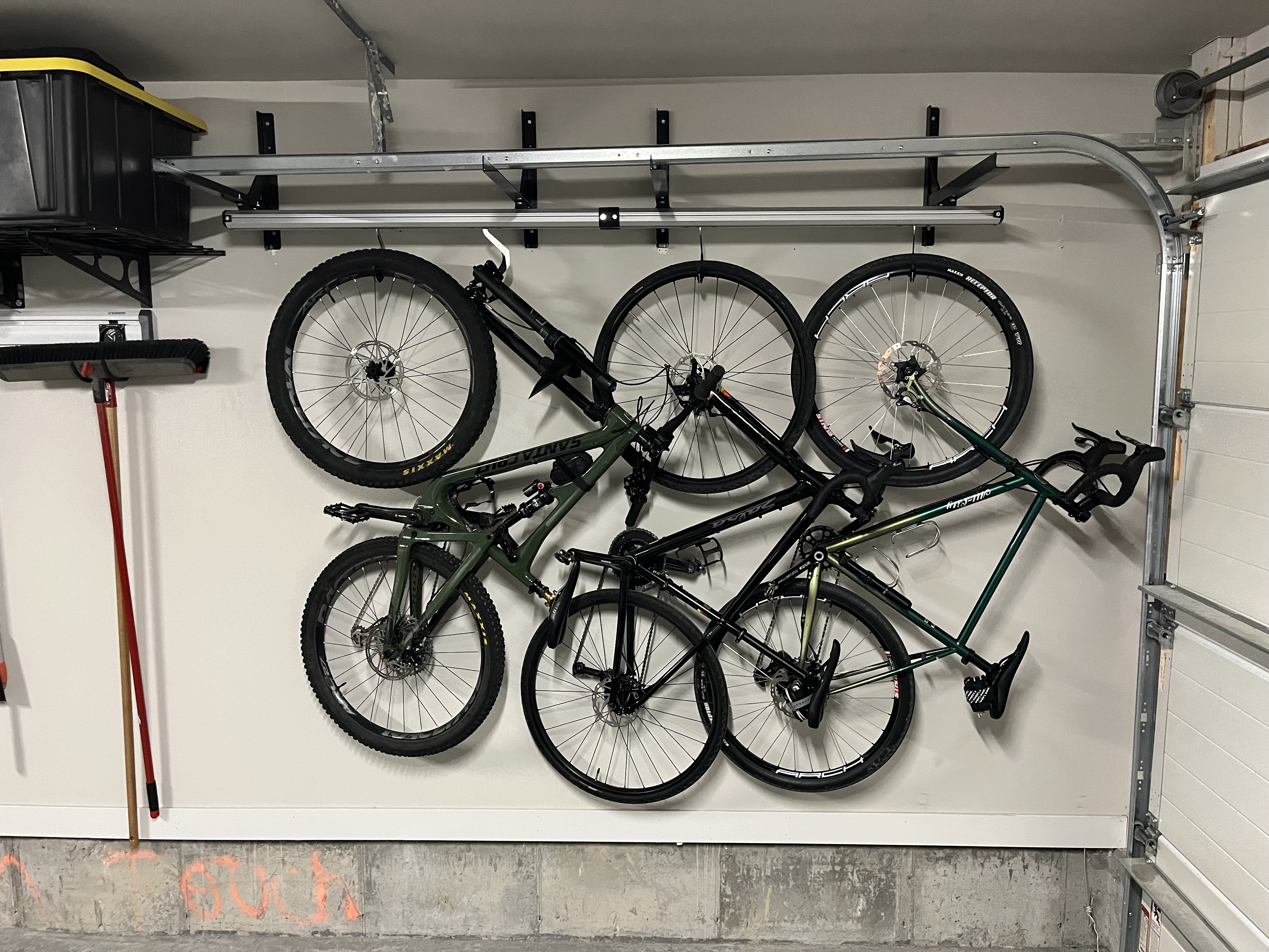 Ryan Humann's SpaceRail Ceiling Mounted install in North Dakota