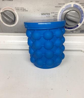 TheFreezyCup Ice Maker